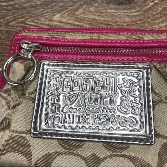 Coach Coin Wallet Wristlet Khaki Hot Pink Leather Trim Silver Logo Plate - Picture 2 of 10